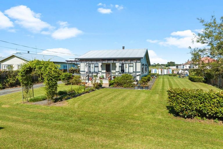 Photo of property in 14 Farmer Road, Waitoa, 3310