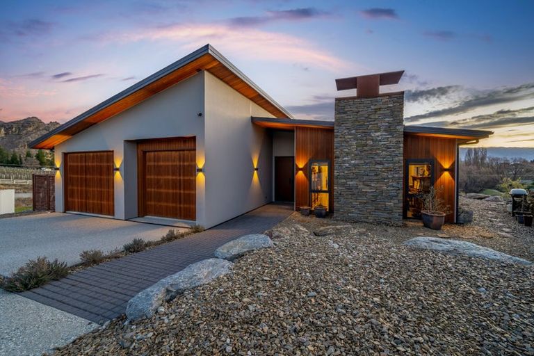 Photo of property in 37 Lookout Drive, Little Valley, Alexandra, 9320