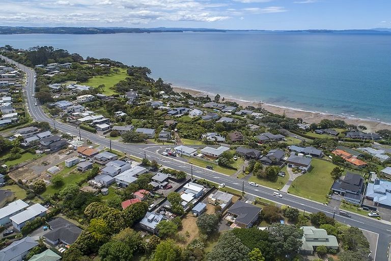 Photo of property in 175 Vipond Road, Stanmore Bay, Whangaparaoa, 0932