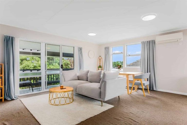 Photo of property in 66 Sievers Grove, Cannons Creek, Porirua, 5024