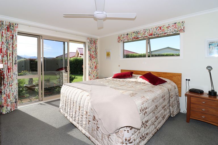 Photo of property in 24 Mill Grove, Clareville, Carterton, 5713