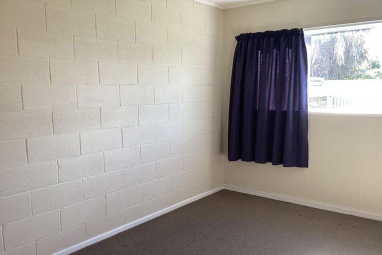 Photo of property in 2/11 Hereford Place, Tamatea, Napier, 4112