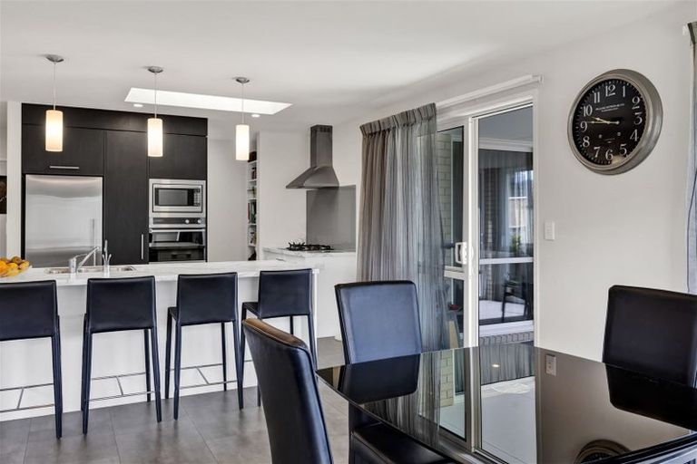 Photo of property in 4 Waitaha Place, Bell Block, New Plymouth, 4312