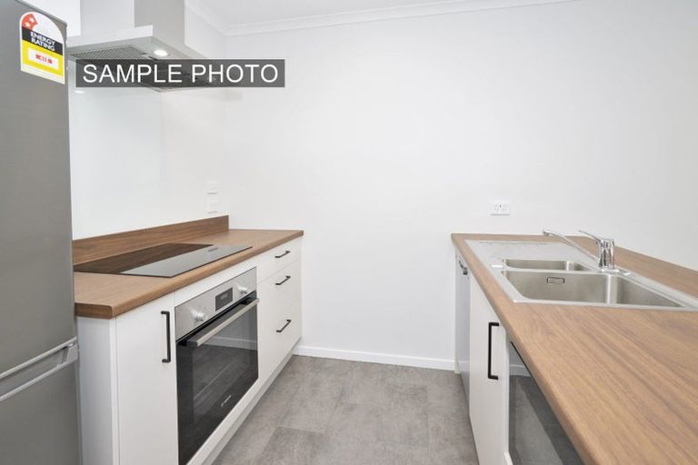 Photo of property in 10 Burrows Place, Ilam, Christchurch, 8041