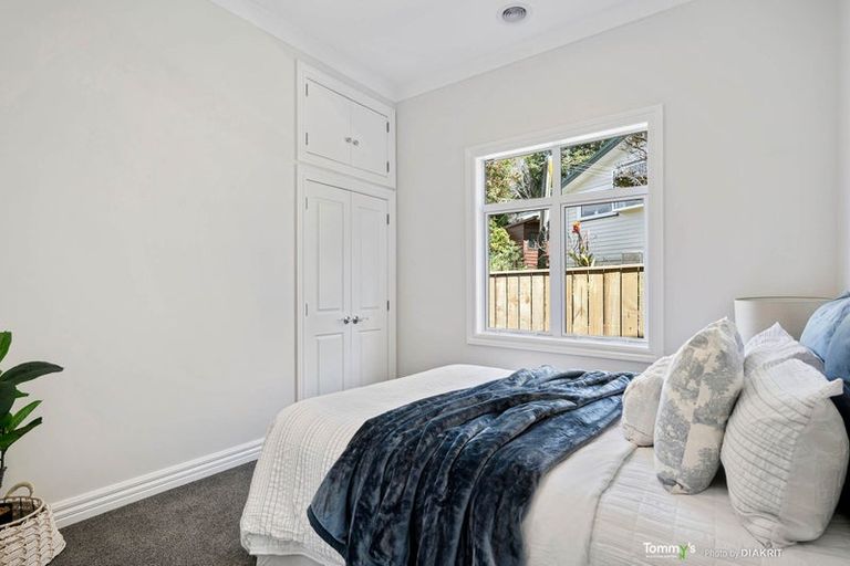 Photo of property in 115 Farnham Street, Mornington, Wellington, 6021