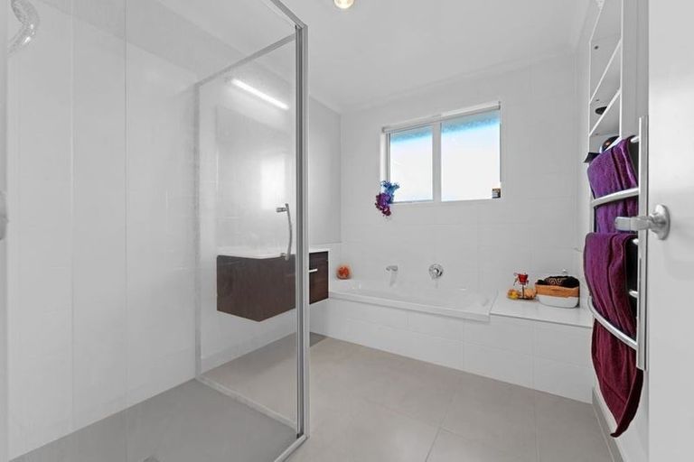 Photo of property in 18 Balmore Crescent, Pokeno, 2402