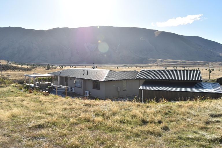 Photo of property in 417 Manuka Terrace, Ben Ohau, Twizel, 7999