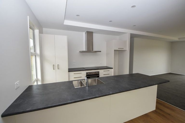 Photo of property in 14 Kakariki Crescent, Carterton, 5713