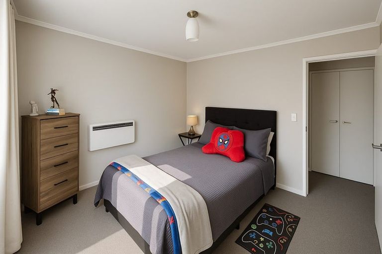 Photo of property in 16 Chalgrove Road, Huntington, Hamilton, 3210