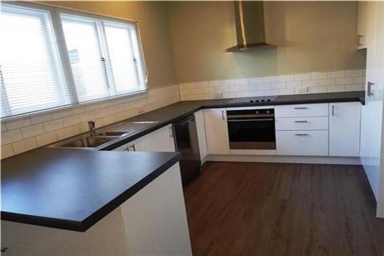 Photo of property in 7 Bretts Road, St Albans, Christchurch, 8052