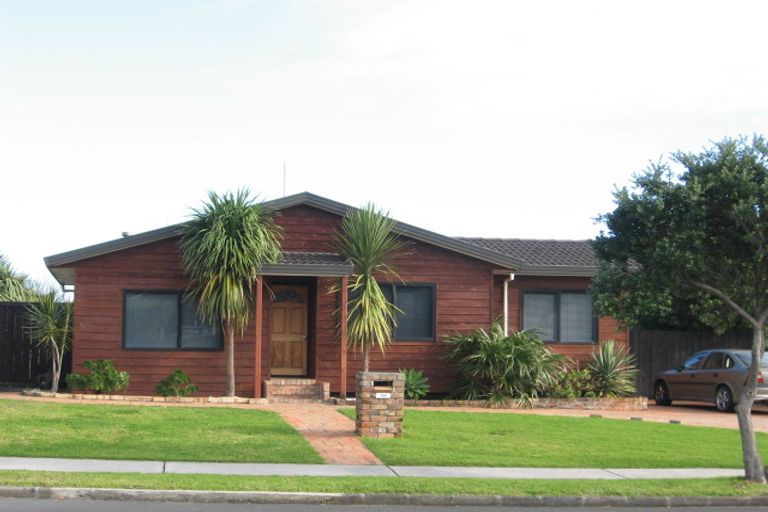 Photo of property in 158 Carnoustie Drive, Wattle Downs, Auckland, 2103
