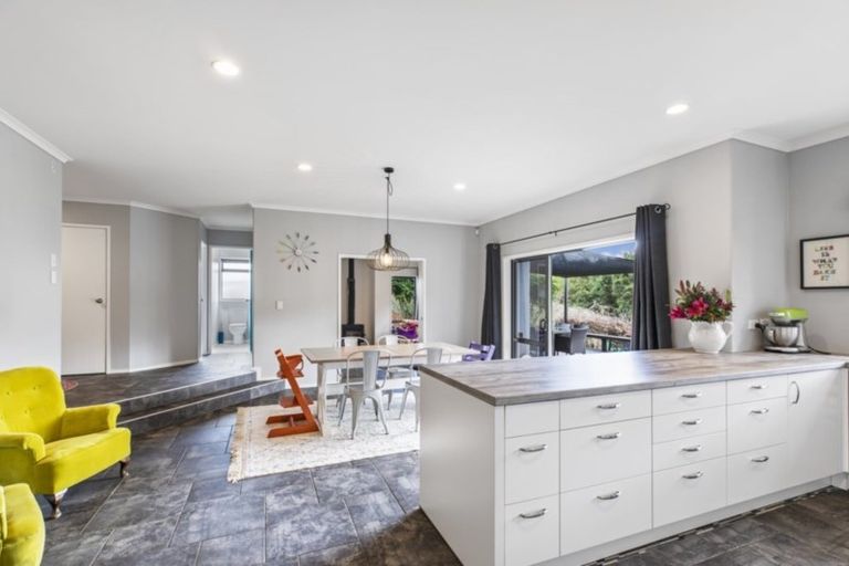 Photo of property in 51 Honeysuckle Lane, Ohauiti, Tauranga, 3112