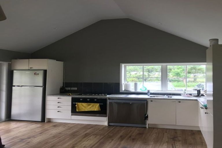 Photo of property in 33 Brigham Creek Road, Whenuapai, Auckland, 0618