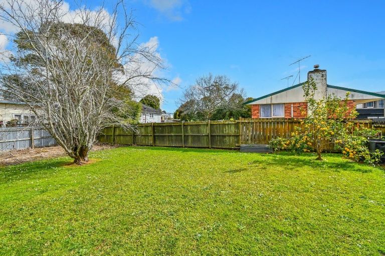 Photo of property in 113 Beaumonts Way, Manurewa, Auckland, 2102