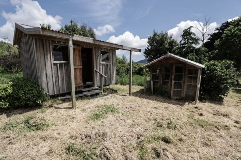 Photo of property in 236 Ngatiawa Road, Reikorangi, Waikanae, 5391