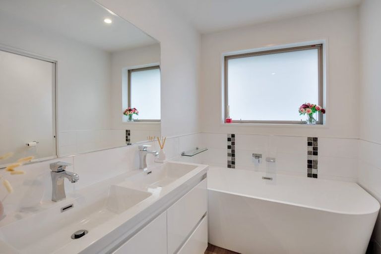 Photo of property in 40 Shadbolt Lane, Rolleston, 7614