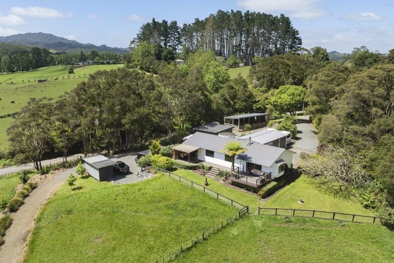 Photo of property in 99 Moumoukai Road, Hunua, Papakura, 2583