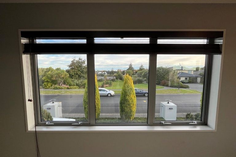 Photo of property in 17 Saddleback Green, Halswell, Christchurch, 8025