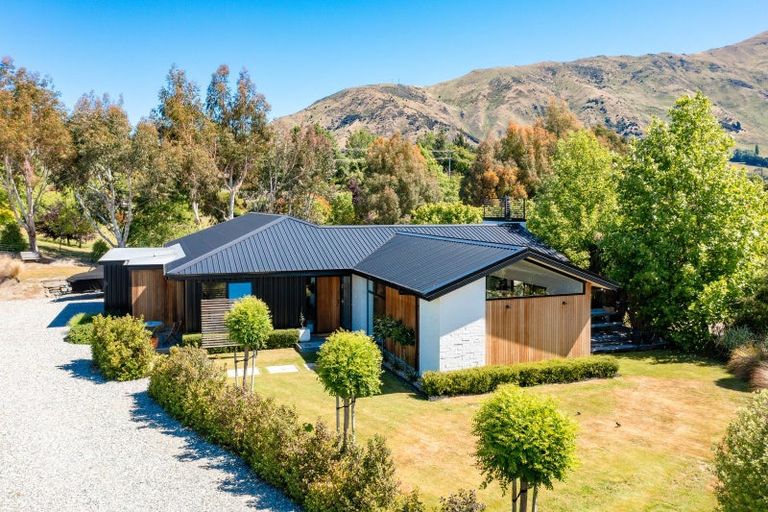 Photo of property in 51 West Meadows Drive, Wanaka, 9305