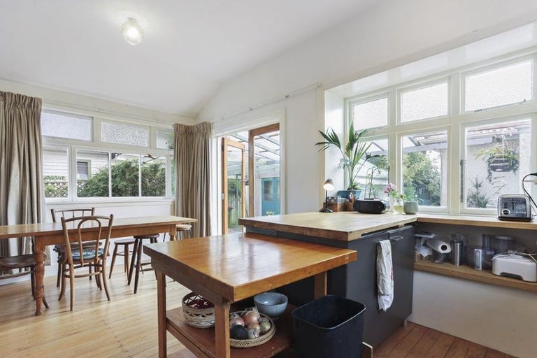 Photo of property in 17 Dacre Street, Linwood, Christchurch, 8062