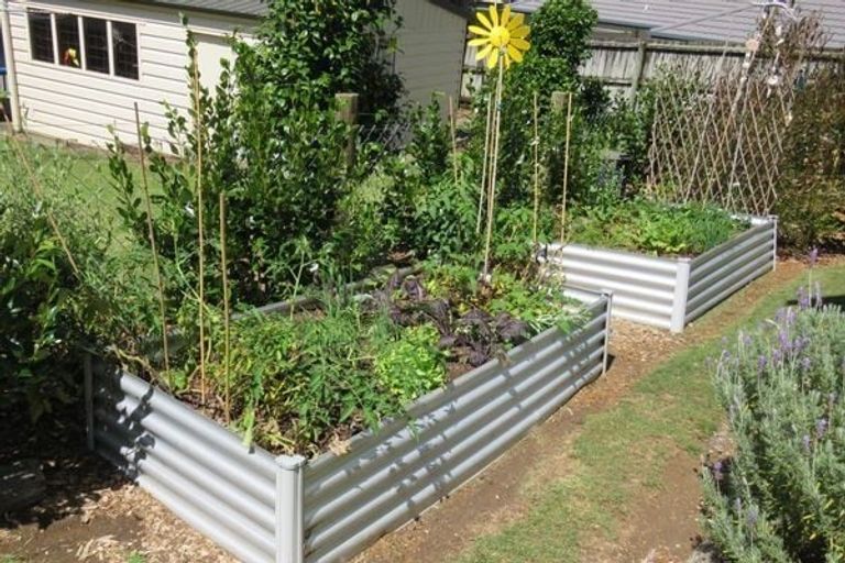 Photo of property in 4/17 Hone Heke Road, Kerikeri, 0230