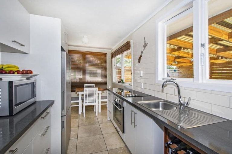 Photo of property in 34 Station Road, Te Kamo, Whangarei, 0112
