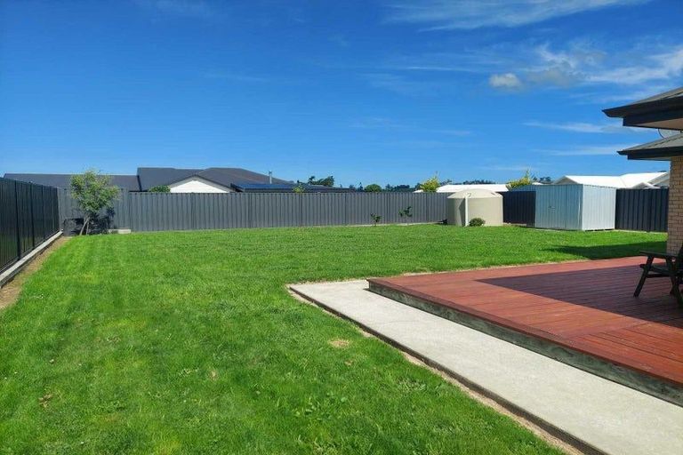 Photo of property in 17 Bell Street, Otane, 4202
