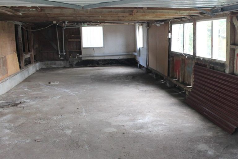 Photo of property in 51 Halver Road, Hillpark, Auckland, 2102