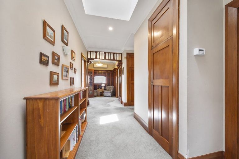 Photo of property in 78 Middleton Road, Kew, Dunedin, 9012