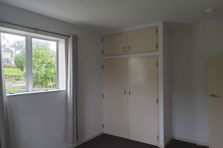 Photo of property in 164 The Ridgeway, Mornington, Wellington, 6021