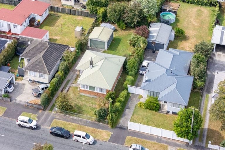 Photo of property in 1 Sunnyside Road, Nawton, Hamilton, 3200