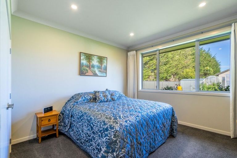 Photo of property in 47 Matua Grove, Otatara, Invercargill, 9879