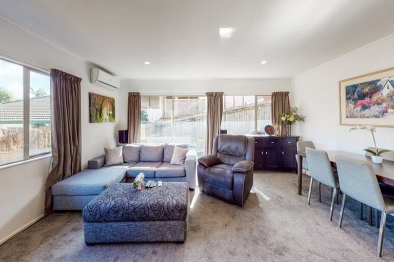 Photo of property in 3/692 Whangaparaoa Road, Stanmore Bay, Whangaparaoa, 0932