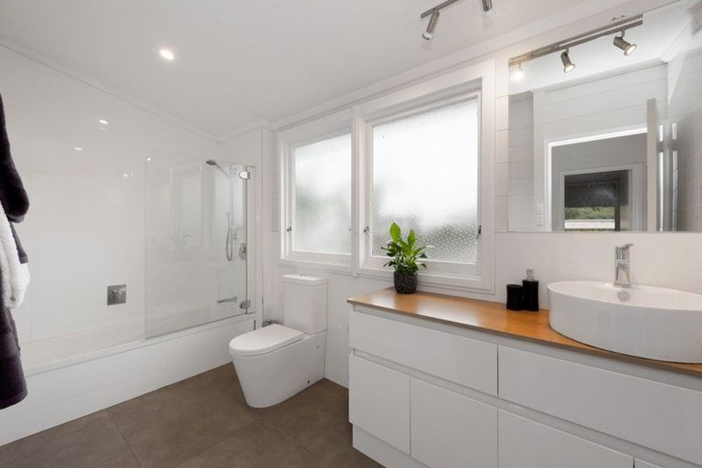 Photo of property in 525 River Road, Fairfield, Hamilton, 3214