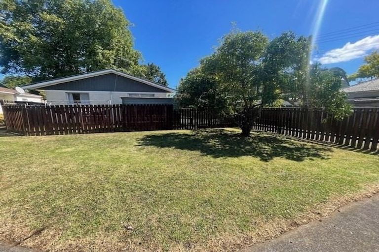 Photo of property in 4/44 Landscape Road, Papatoetoe, Auckland, 2025