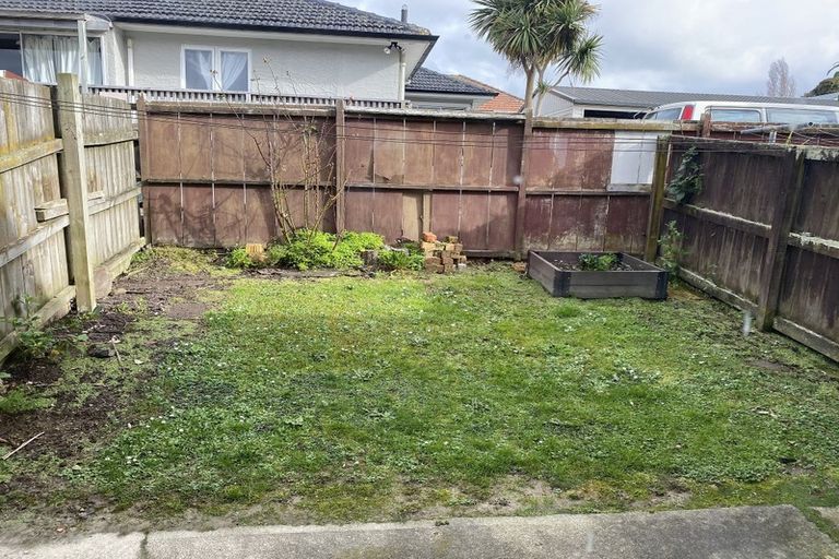 Photo of property in 1/24 Copley Street, New Lynn, Auckland, 0600