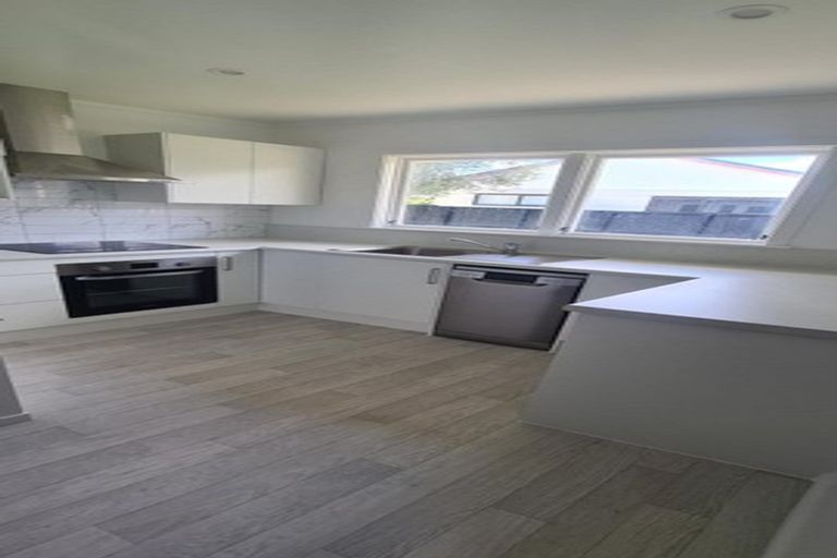 Photo of property in 12a Forsyth Street, St Andrews, Hamilton, 3200