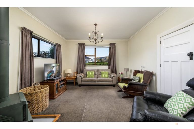 Photo of property in 18 Manse Street, Waimate, 7924