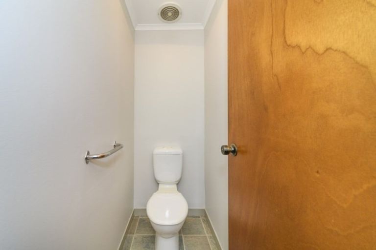 Photo of property in 7a Marama Crescent, Palmerston North, 4414