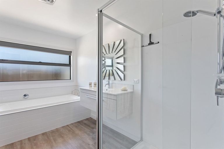 Photo of property in 10 Phillip Street, Ohope, 3121