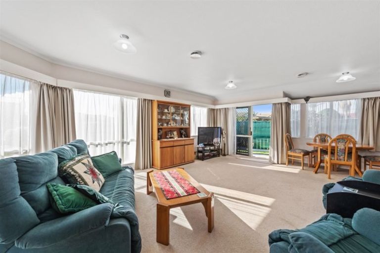 Photo of property in 14a Bayfair Drive, Mount Maunganui, 3116