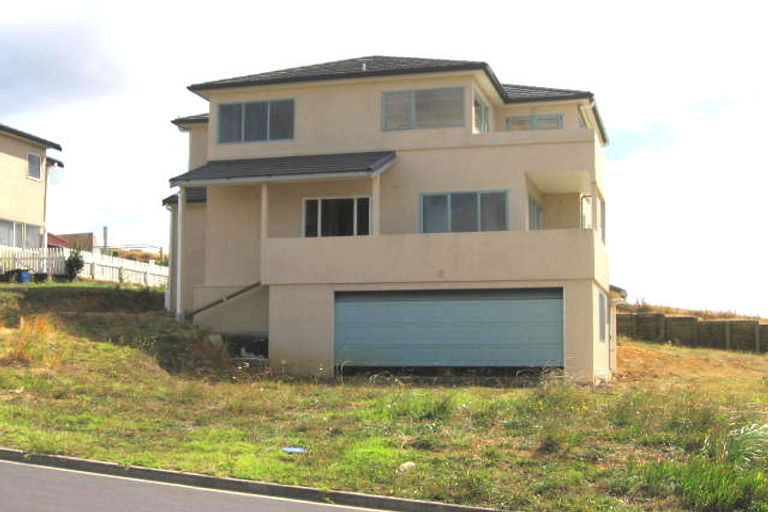 Photo of property in 6 Highgrove Lane, Totara Vale, Auckland, 0632