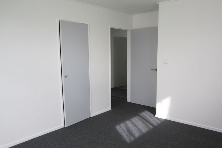 Photo of property in 108 Ryder Crescent, Levin, 5510