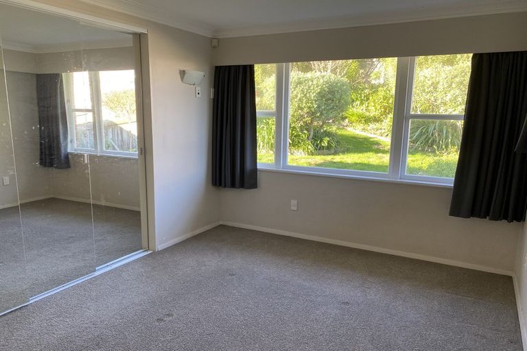 Photo of property in 62 Dowse Drive, Maungaraki, Lower Hutt, 5010