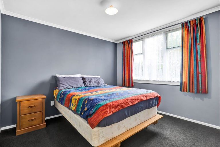 Photo of property in 80 Railway Street, Eltham, 4322