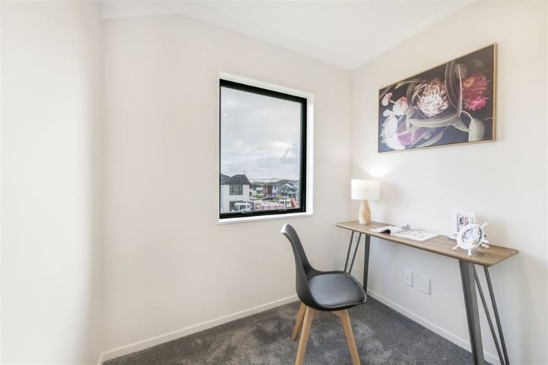 Photo of property in 75 Tir Conaill Avenue, Flat Bush, Auckland, 2019