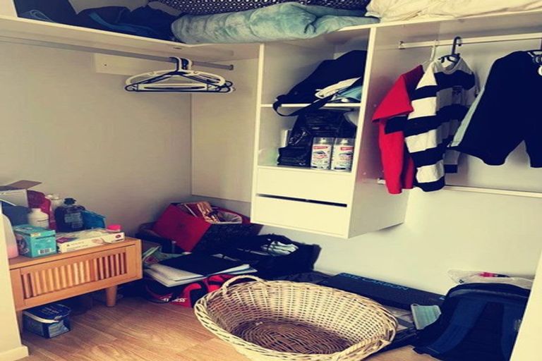 Photo of property in 18a Hazel Glen, Bayview, Auckland, 0629