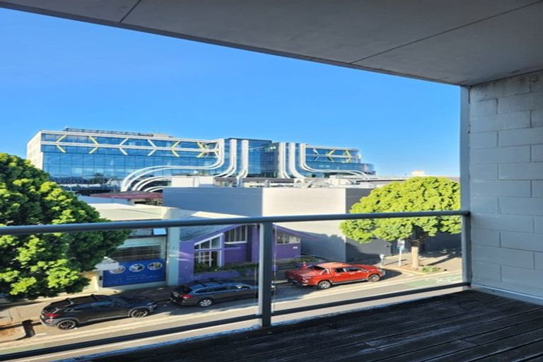 Photo of property in 1/143g Carlton Gore Road, Newmarket, Auckland, 1023