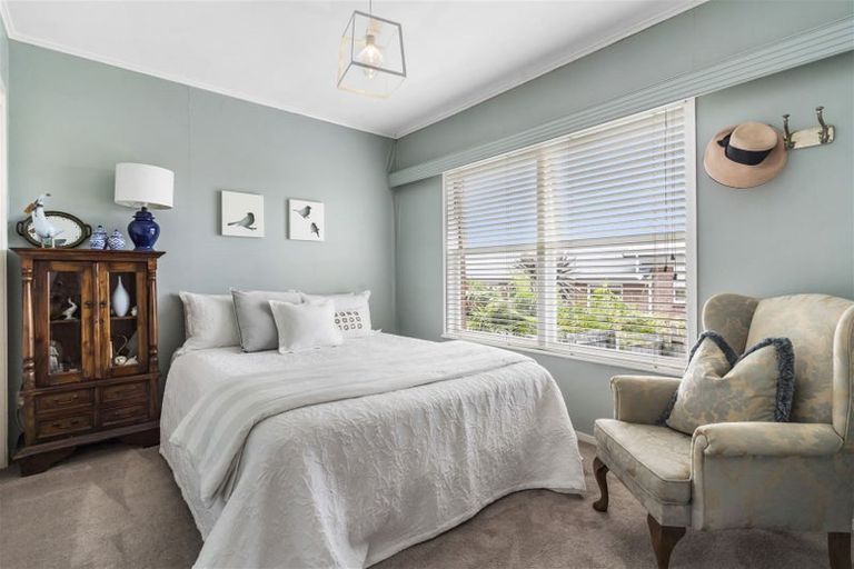 Photo of property in 3/33 Northumberland Avenue, Belmont, Auckland, 0622