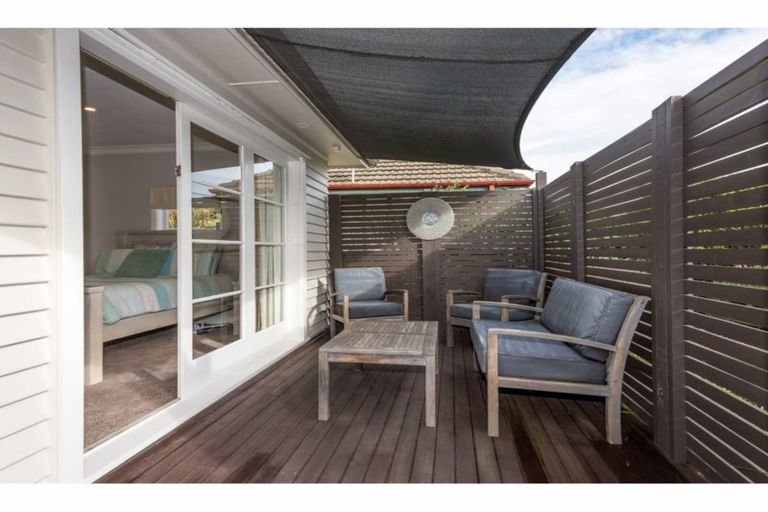 Photo of property in 220 Knowles Street, St Albans, Christchurch, 8052